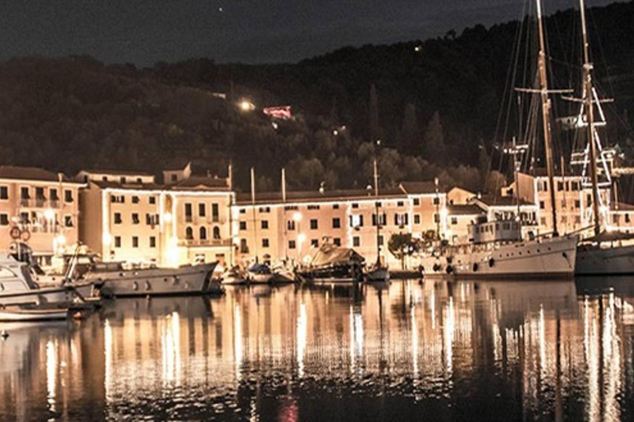 Casa Patrizia Porto Venere Exterior photo
